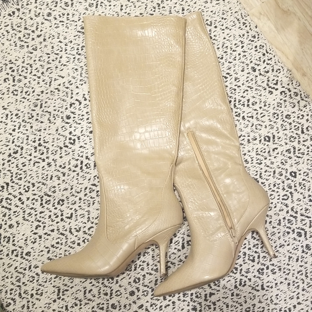 Express Heeled Boots
